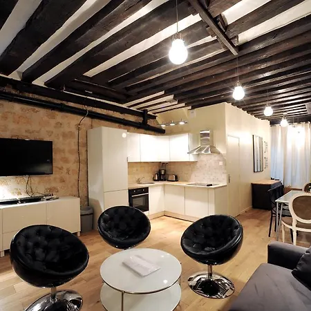 Unique Loft Apartment In Le Marais Paris Exterior foto